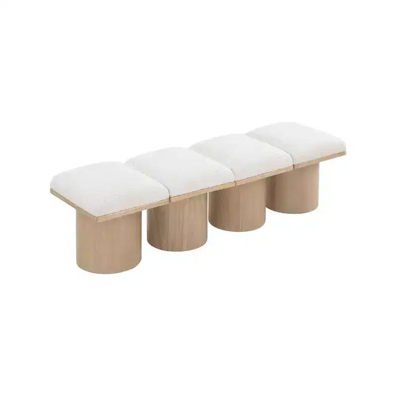 Meridian Furniture, Panca in tessuto bouclé Pavilion