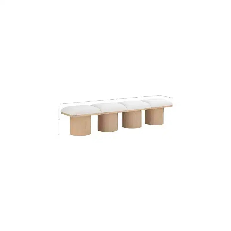 Meridian Furniture, Panca in tessuto bouclé Pavilion