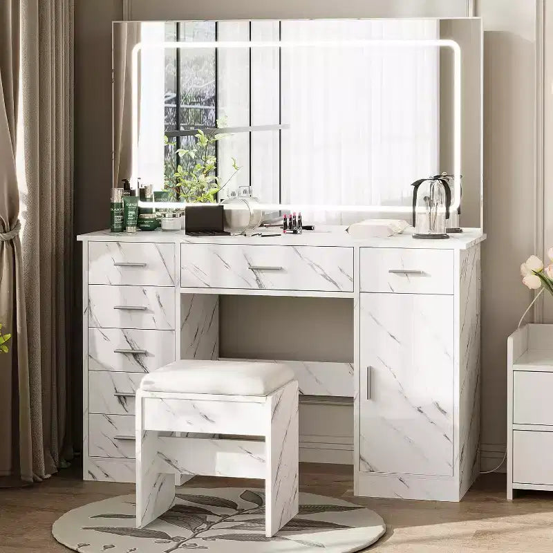 Set Trucco Moderno con Specchio LED, 7 Cassetti e Sgabello Imbottito – Bianco Marmo