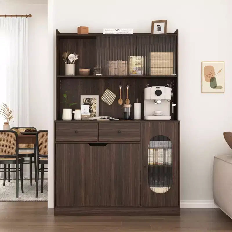 Credenza in legno a 4 ante e 2 cassetti