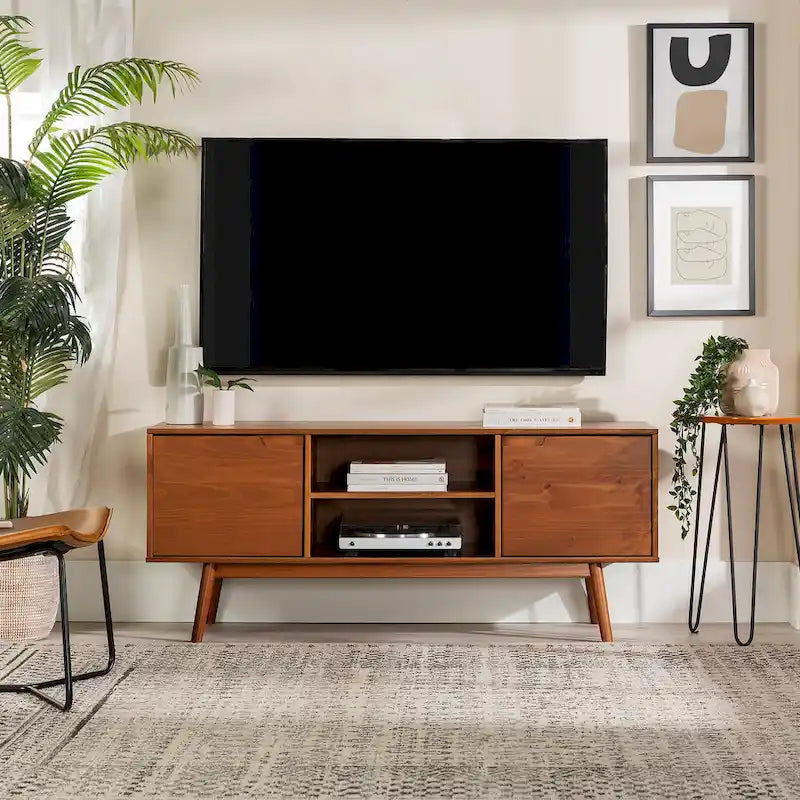 Meuble TV Middlebrook de 58 po en bois massif de style Mid-Century