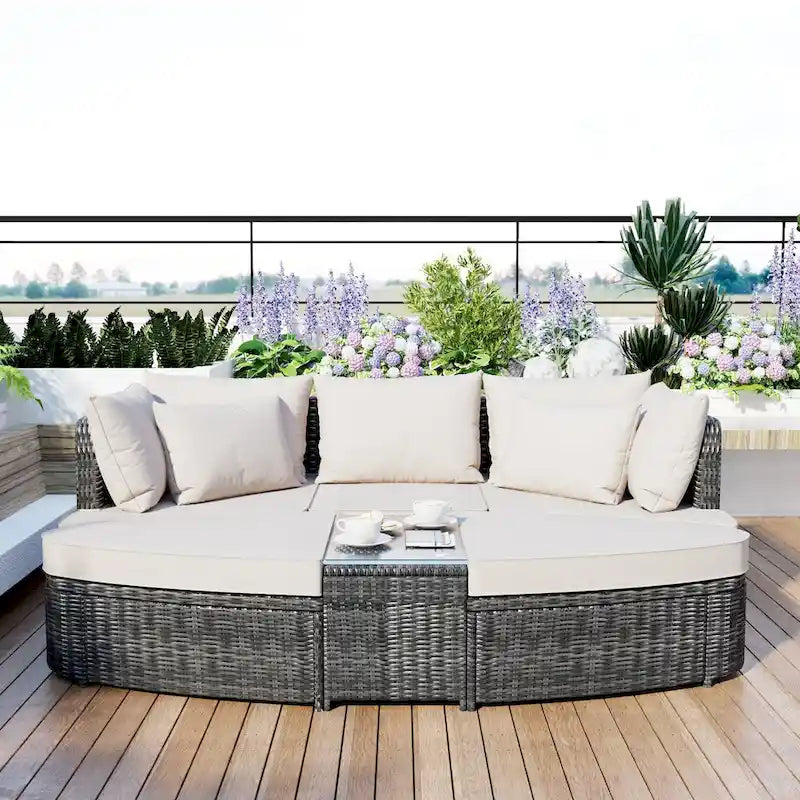 Salon de jardin en osier avec canapé rond et table basse, ensemble de sièges séparés, lit de repos, bain de soleil en rotin, causeuse convertible.