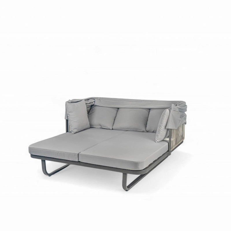 57 Outdoor Patio Rattan Daybed Sunbed with Retractable Canopy and Pillows