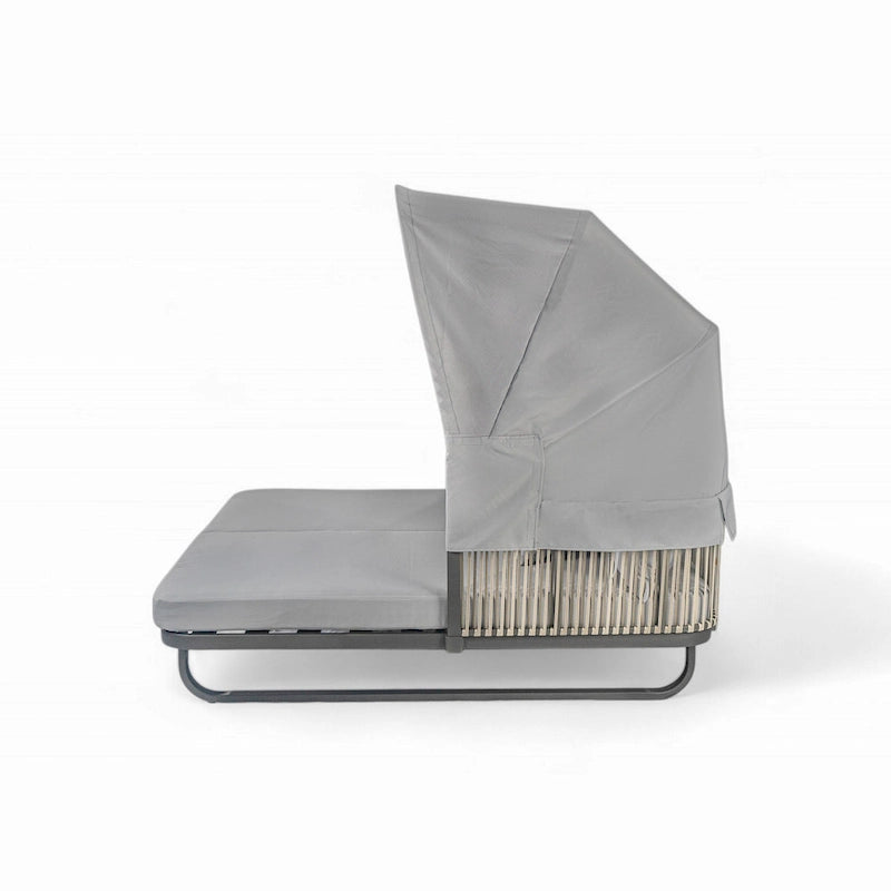 57 Outdoor Patio Rattan Daybed Sunbed with Retractable Canopy and Pillows