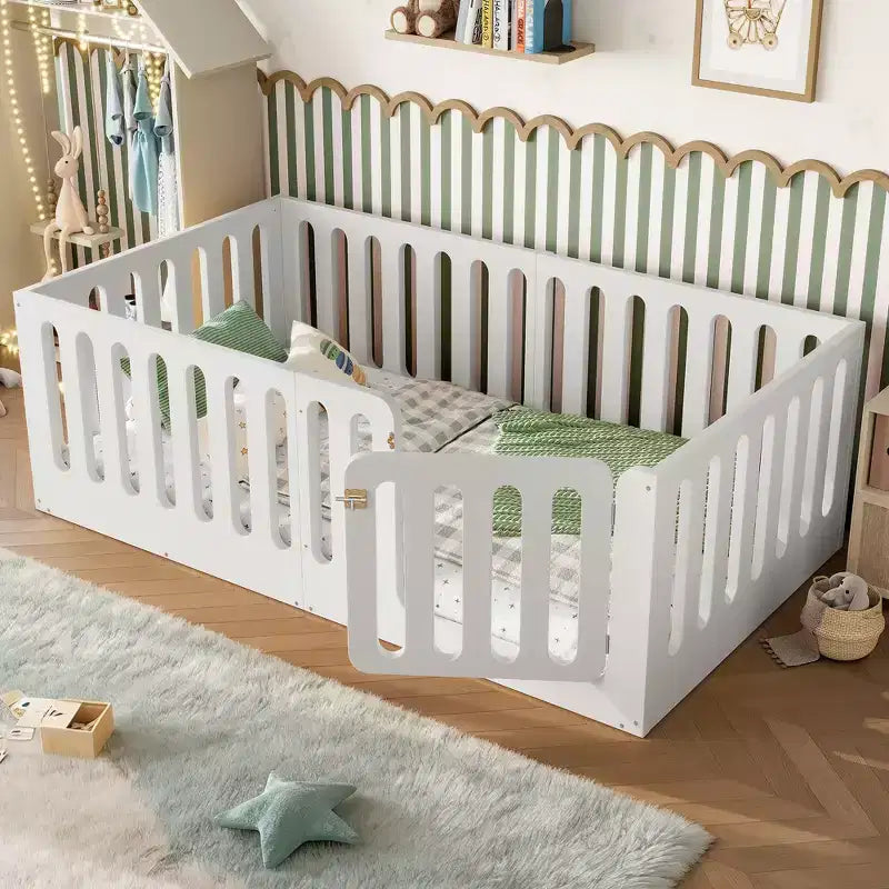 Lit Montessori double blanc avec barrières et porte – Bois massif, 1 enfant