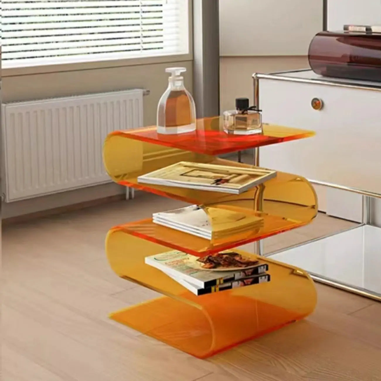 Table d'appoint contemporaine en acrylique en forme de S avec rangement