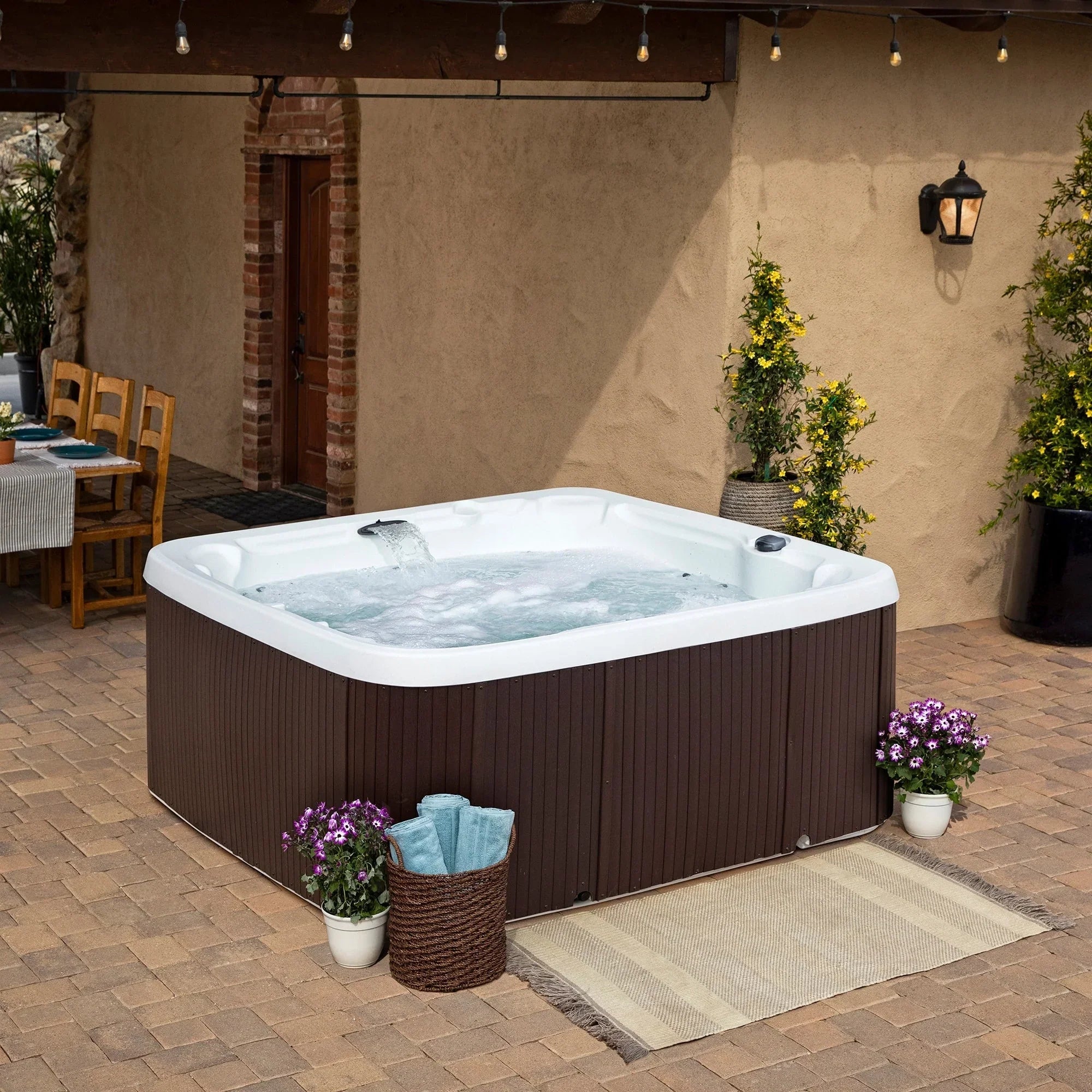 Lifesmart LS600DX 7-Person 65-Jet 230v Spa with 14-Jet Nozzle Turbo Blaster