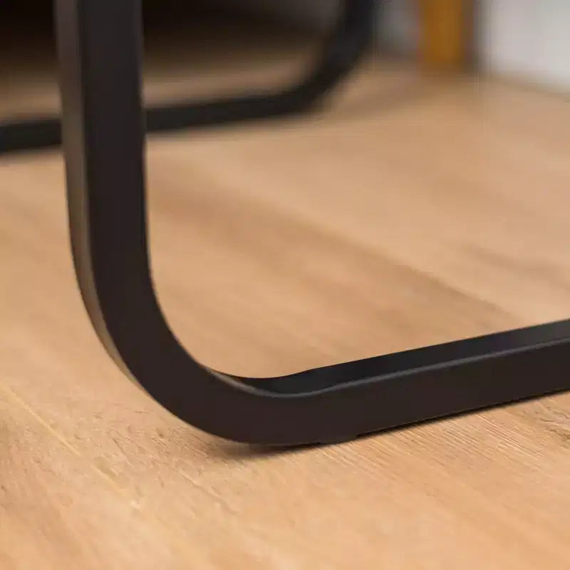 Tavolino a C in legno e metallo, marrone