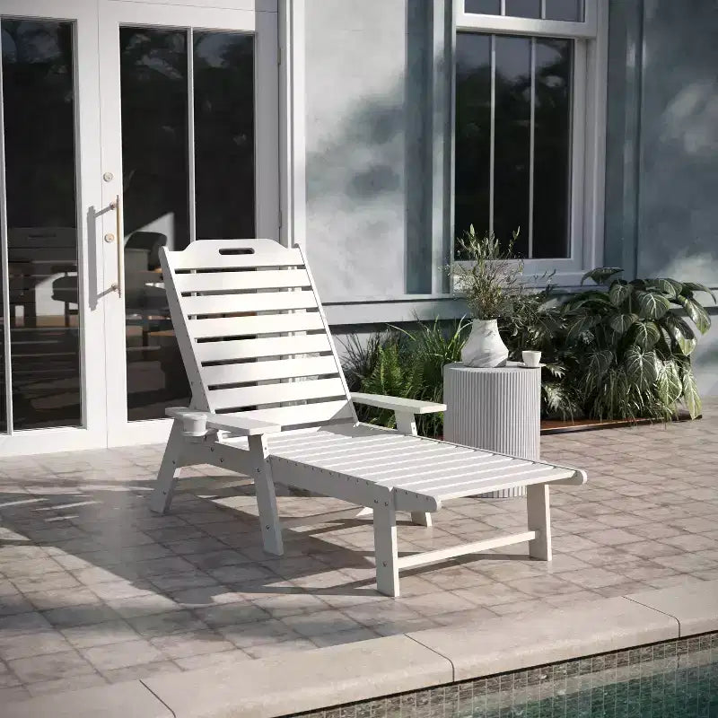 Bain de soleil Adirondack réglable Emma et Oliver en résine polymère avec porte-gobelet pivotant pour intérieur/extérieur