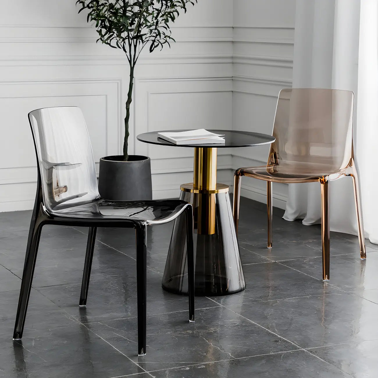 Chaise de salle à manger sans accoudoirs à dossier bas en acrylique ambre