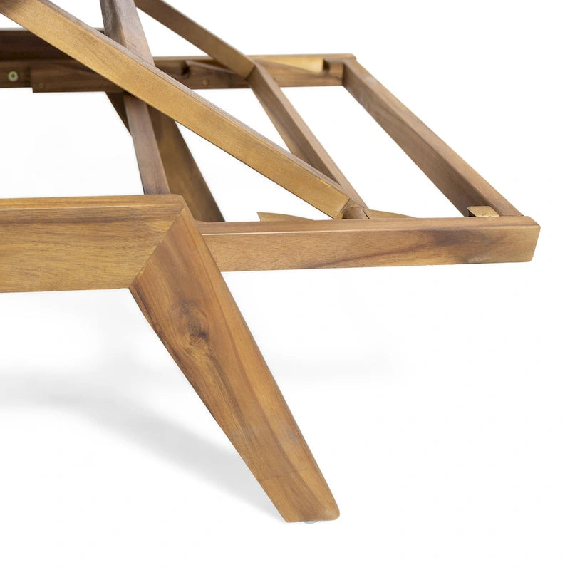 Chaise longue d'extérieur Caily en bois d'acacia avec coussins par Christopher Knight Home