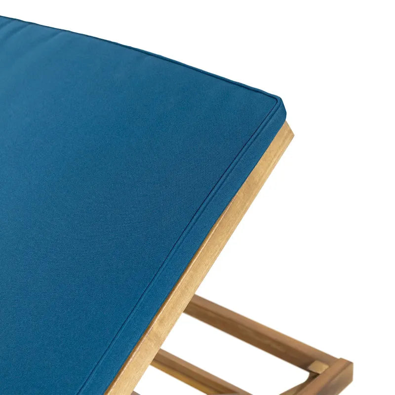 Chaise longue d'extérieur Caily en bois d'acacia avec coussins par Christopher Knight Home
