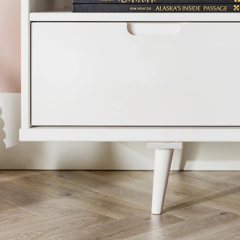 Meuble TV en bois massif Alby 58 pouces de Middlebrook, style Mid-Century