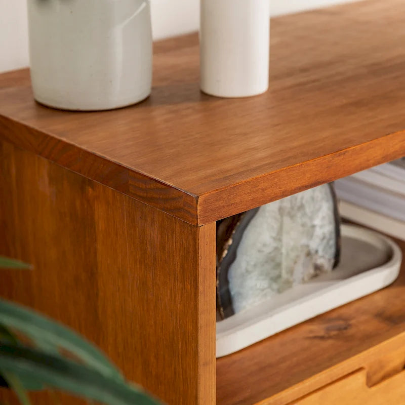 Meuble TV en bois massif Alby 58 pouces de Middlebrook, style Mid-Century