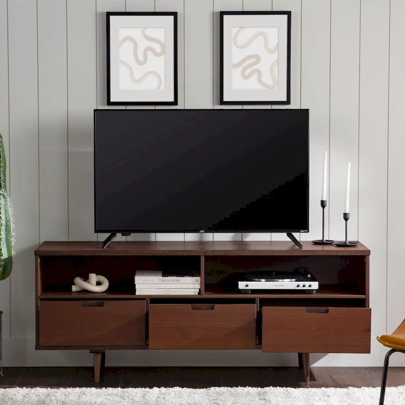 Meuble TV en bois massif Alby 58 pouces de Middlebrook, style Mid-Century