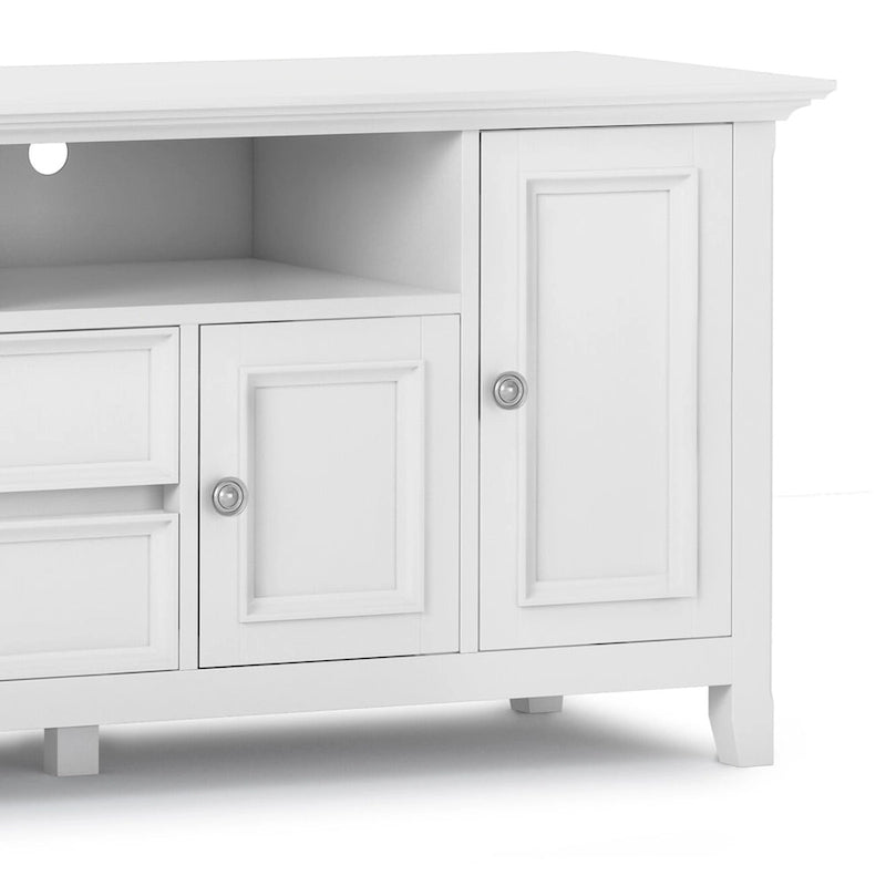 Meuble TV transitoire en bois massif WYNDENHALL Halifax de 72 pouces de large - 72 l x 19 P x 26 H