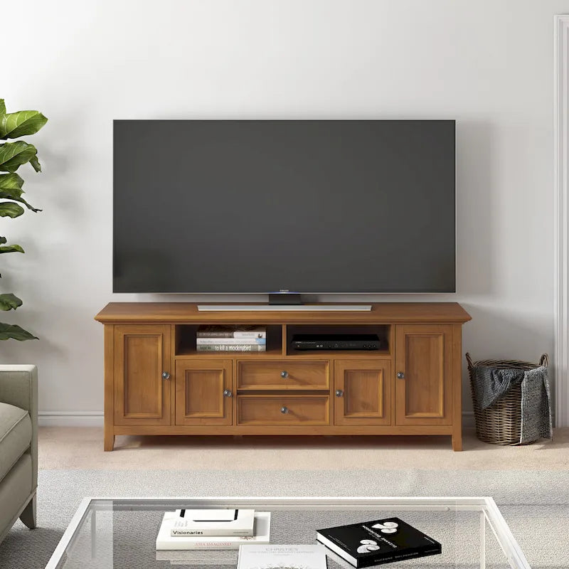 Meuble TV transitoire en bois massif WYNDENHALL Halifax de 72 pouces de large - 72 l x 19 P x 26 H