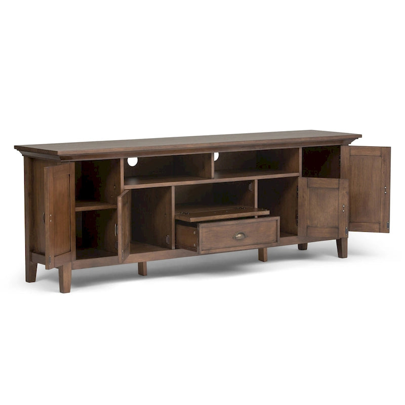 Meuble TV-média de transition WYNDENHALL Mansfield en BOIS MASSIF de 72 pouces de large pour téléviseurs jusqu'à 80 pouces - 72 L x 16,5 P x 26 H