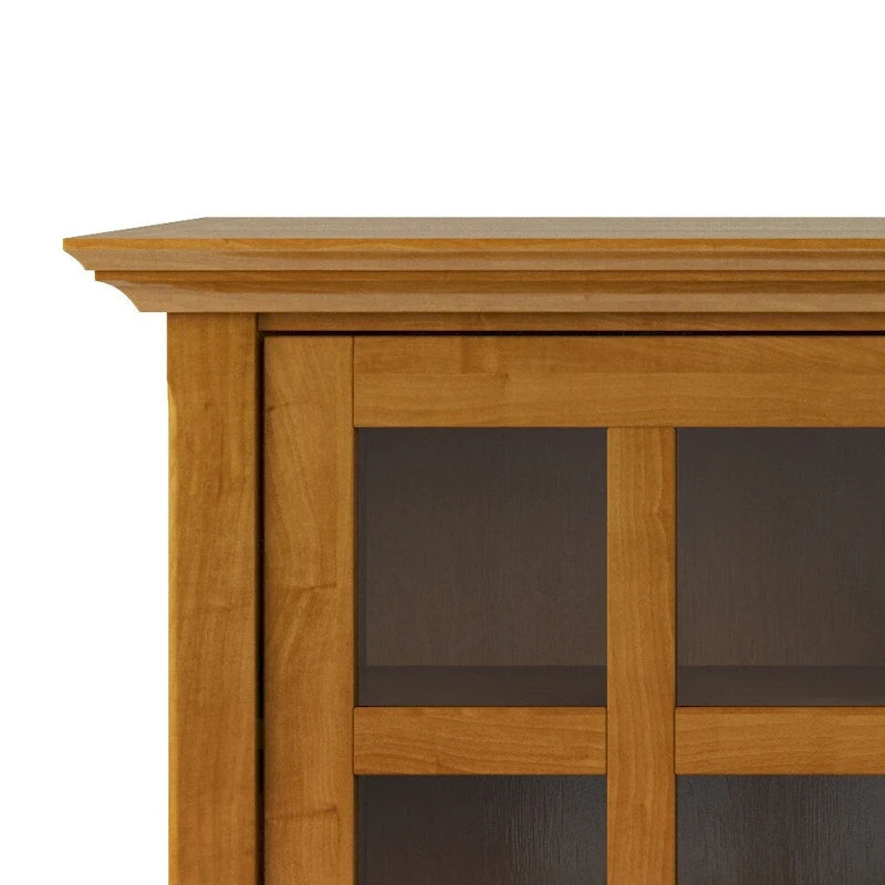 Meuble TV/Média de transition WYNDENHALL Normandy en BOIS MASSIF de 60 pouces de large pour téléviseurs jusqu'à 65 pouces - 60 x 16,5 x 24