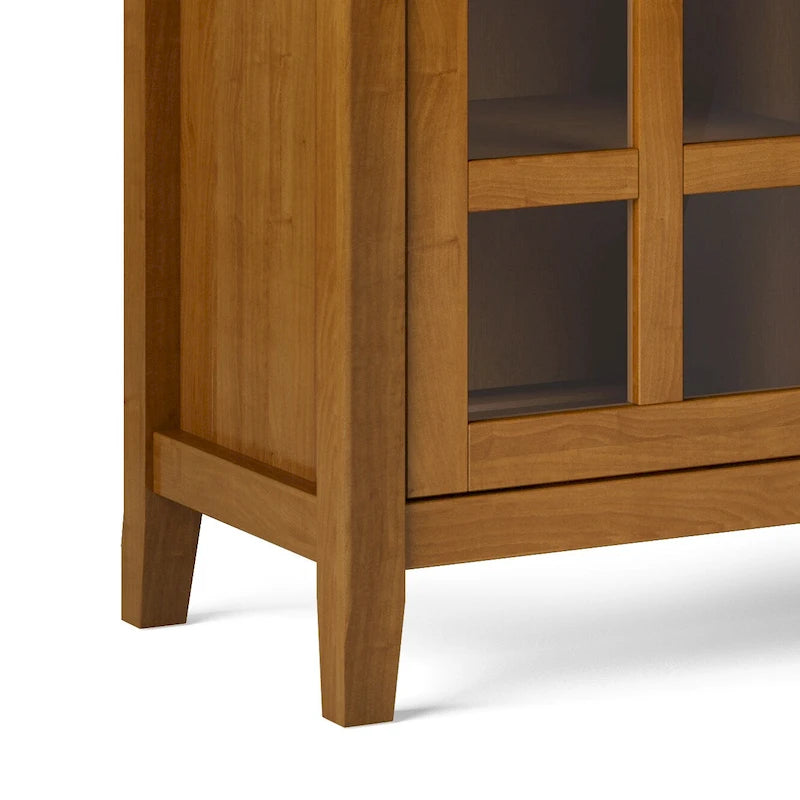 Meuble TV/Média de transition WYNDENHALL Normandy en BOIS MASSIF de 60 pouces de large pour téléviseurs jusqu'à 65 pouces - 60 x 16,5 x 24