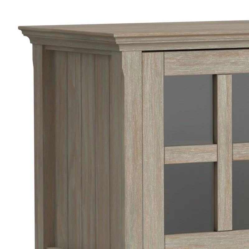 Meuble TV/Média de transition WYNDENHALL Normandy en BOIS MASSIF de 60 pouces de large pour téléviseurs jusqu'à 65 pouces - 60 x 16,5 x 24