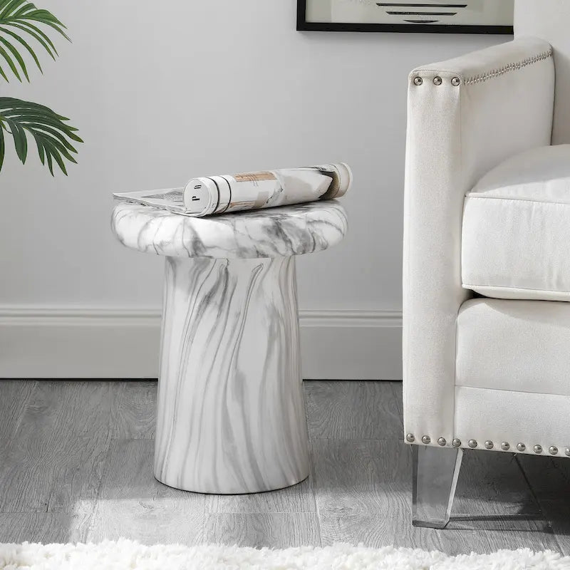 SAFAVIEH Sybille Ceramic Decorative Garden Stool (Fully Assembled)