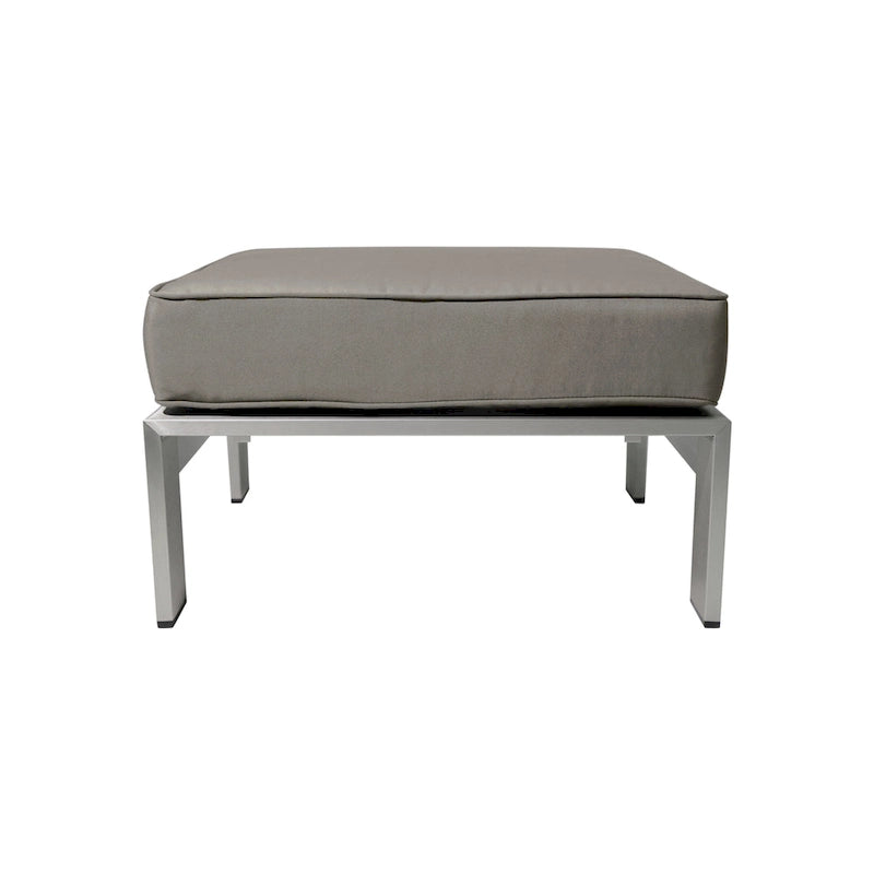 Canapé d'extérieur 3 places en aluminium Cape Coral avec table basse et pouf, par Christopher Knight Home