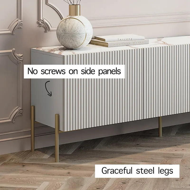 Meuble TV Living Skog Selline Beige, supporte les téléviseurs jusqu'à 65 pouces, avec pieds en métal de style Art déco