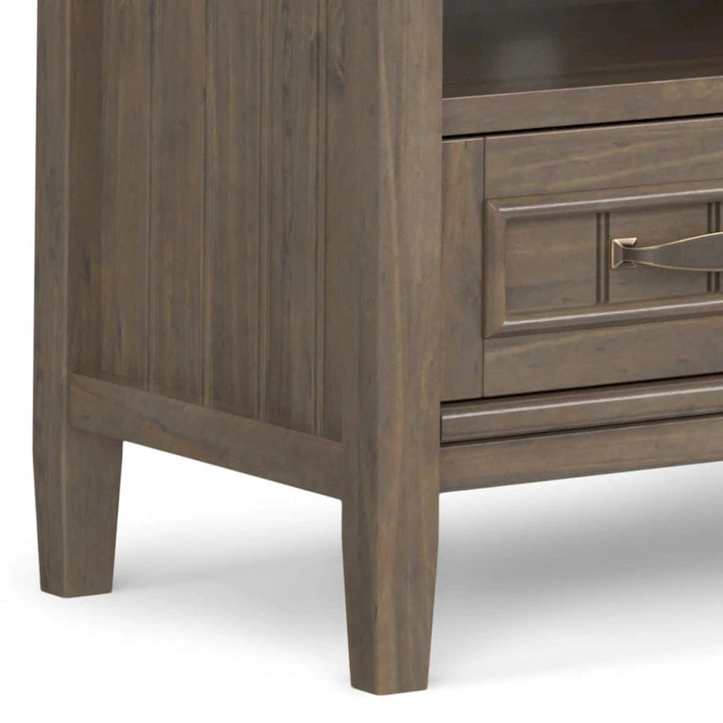 Meuble TV/multimédia contemporain WYNDENHALL Rowan en BOIS MASSIF, largeur 50 po, brun fumé, pour téléviseurs jusqu'à 55 po - 16p x 50l x 20h