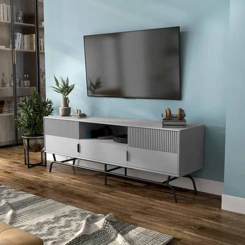 Meuble TV DH BASIC Modern avec 3 tiroirs et passe-câbles de 60 pouces par Denhour