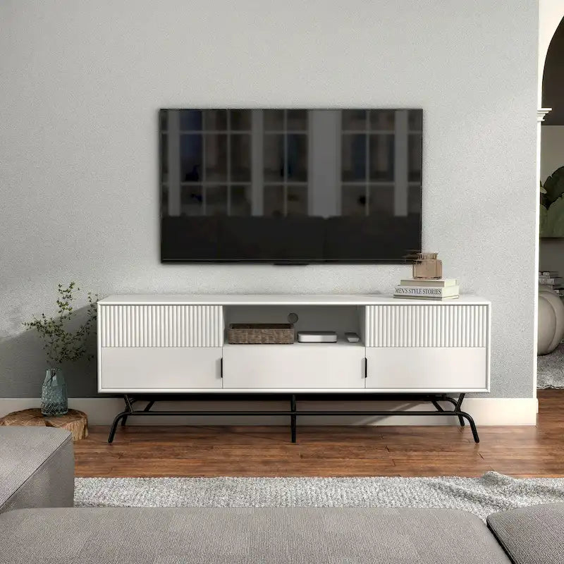 Meuble TV DH BASIC Modern avec 3 tiroirs et passe-câbles de 60 pouces par Denhour