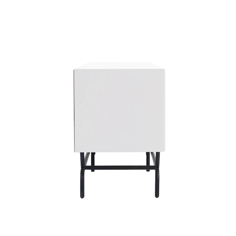 Meuble TV DH BASIC Modern avec 3 tiroirs et passe-câbles de 60 pouces par Denhour