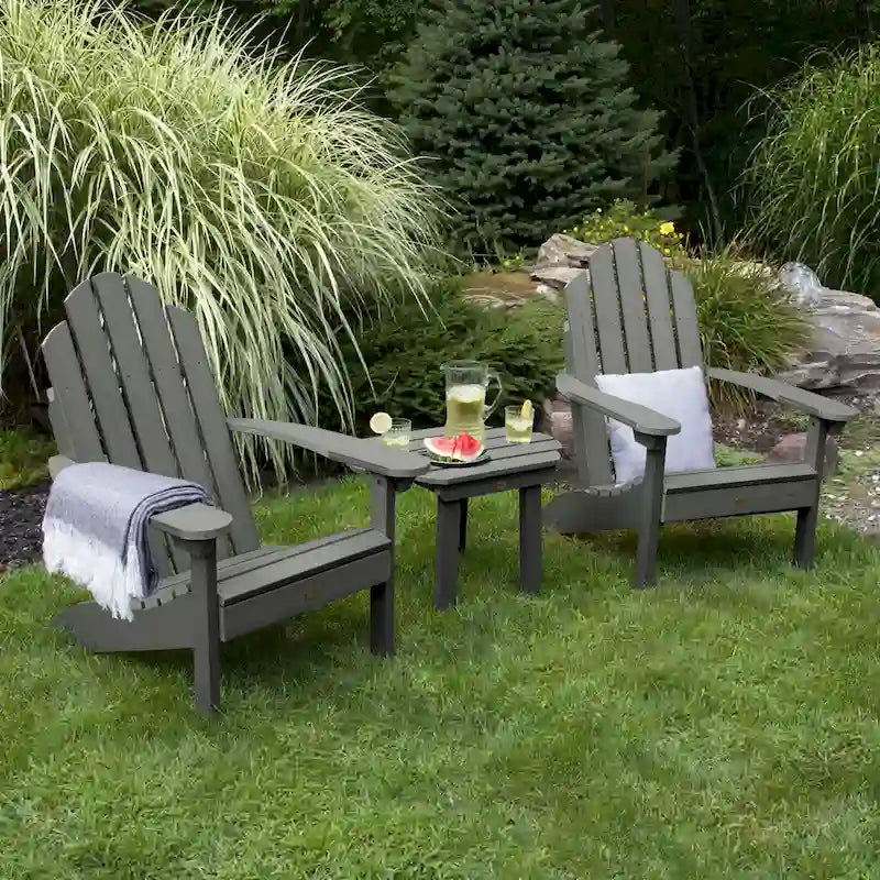 2 chaises Adirondack Westport classiques et une table d'appoint