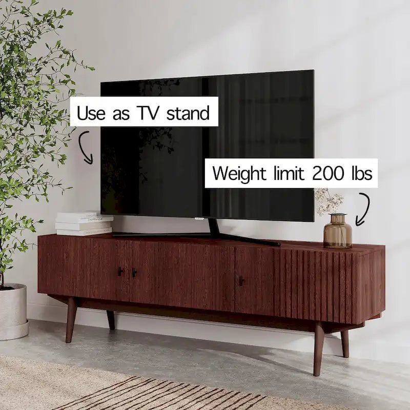 Meuble TV marron Chelsea de Living Skog, compatible avec les téléviseurs jusqu'à 65 pouces, avec design à lattes et pieds en bois