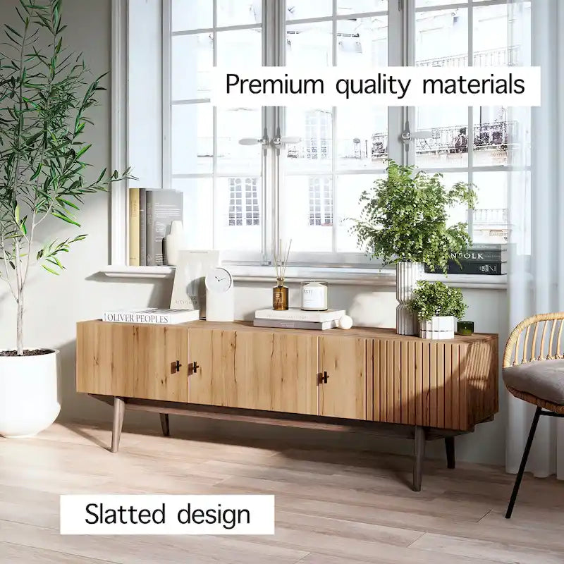 Meuble TV marron Chelsea de Living Skog, compatible avec les téléviseurs jusqu'à 65 pouces, avec design à lattes et pieds en bois