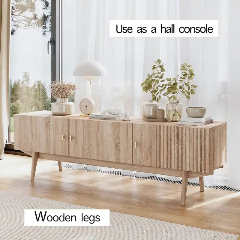 Meuble TV marron Chelsea de Living Skog, compatible avec les téléviseurs jusqu'à 65 pouces, avec design à lattes et pieds en bois