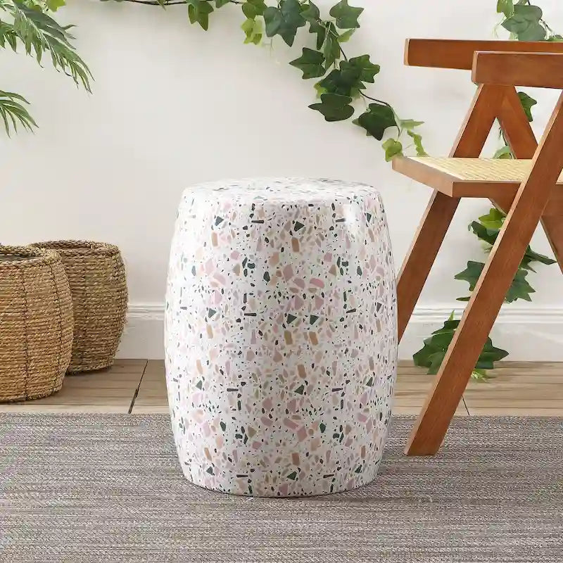 Tabouret de jardin en céramique Terrazzo Lula 17.5, blanc/rose, par JONATHAN Y