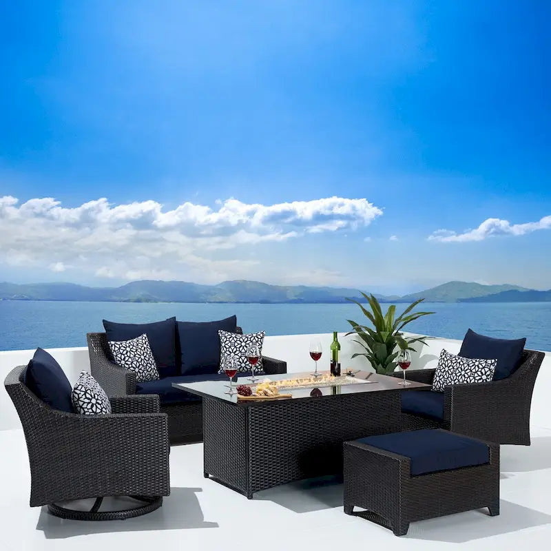 Ensemble de feu Deco 5 pièces Sunbrella pour patio, avec causeuse et fauteuil de club à mouvement