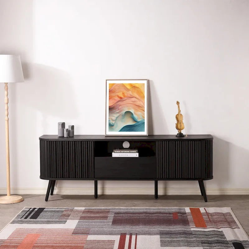 Meuble TV incurvé de ferme Finley de 178 cm avec tiroir et portes de rangement, compatible avec les téléviseurs jusqu'à 190,5 cm, avec gestion des câbles, par JONATHAN Y