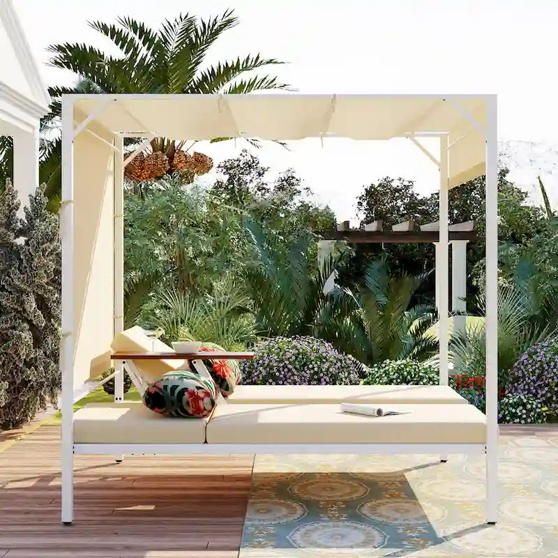 Bain de soleil/lit de repos d'extérieur avec coussins