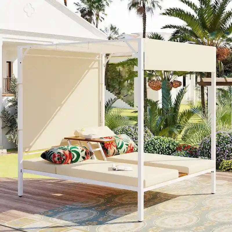 Bain de soleil/lit de repos d'extérieur avec coussins