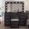 Ensemble de coiffeuse blanche