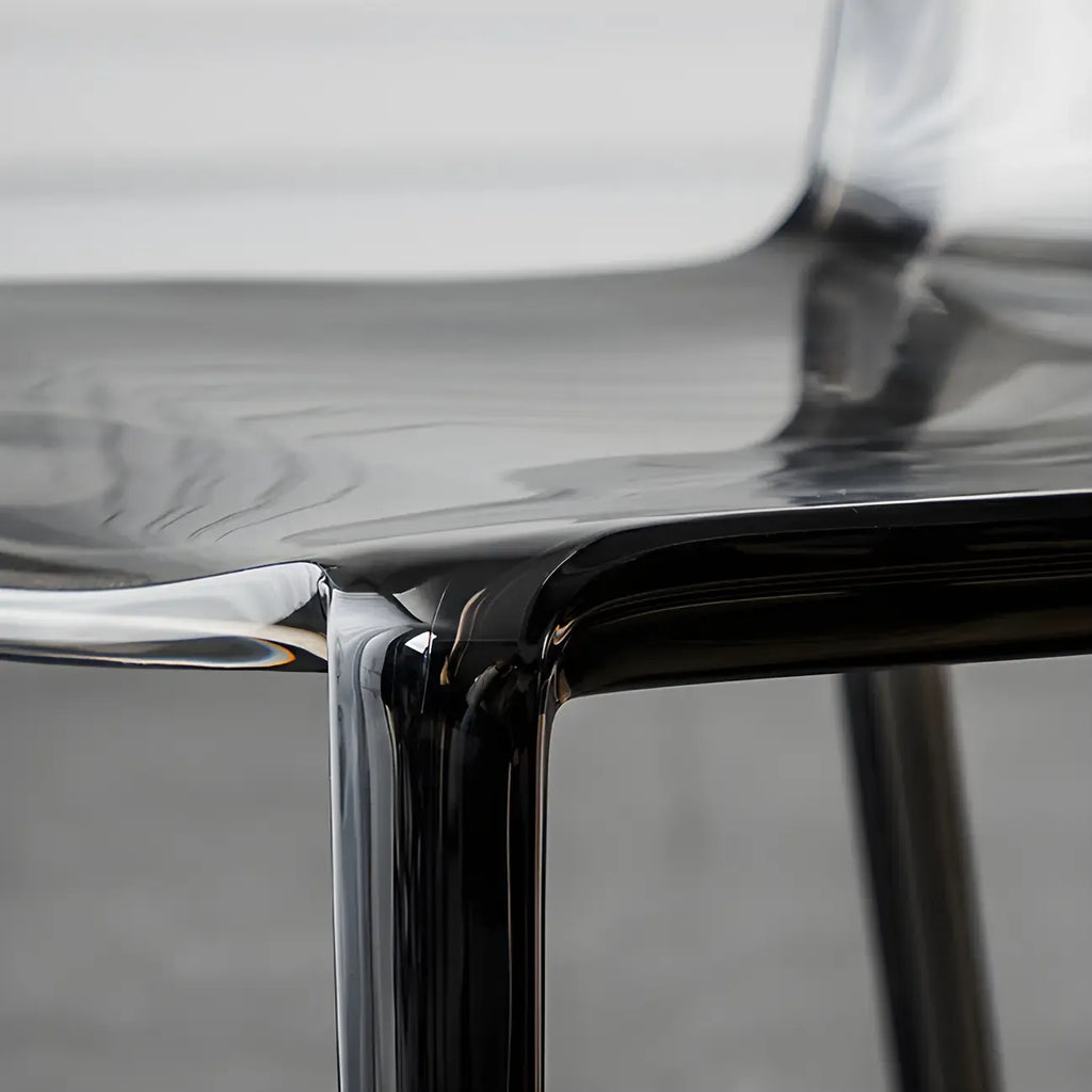Chaise de salle à manger sans accoudoirs à dossier bas en acrylique ambre