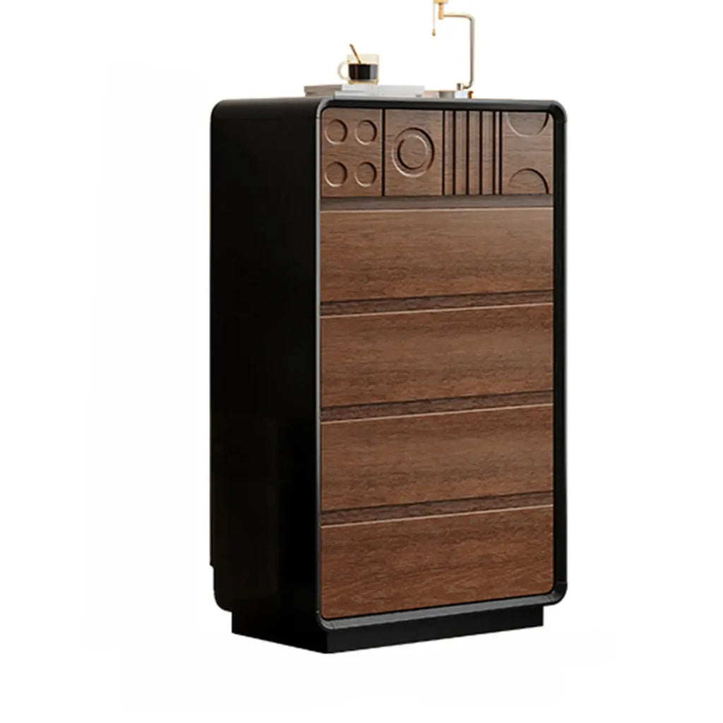 Commode en bois d'inspiration Art déco avec sculptures géométriques